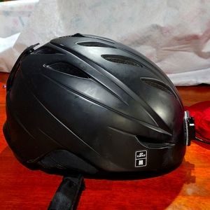 Youth Giro ski helmet